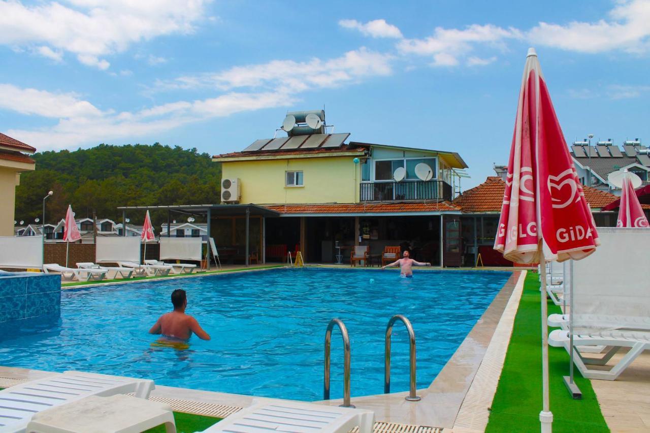 Carmina Hotel Ovacik  Exterior photo
