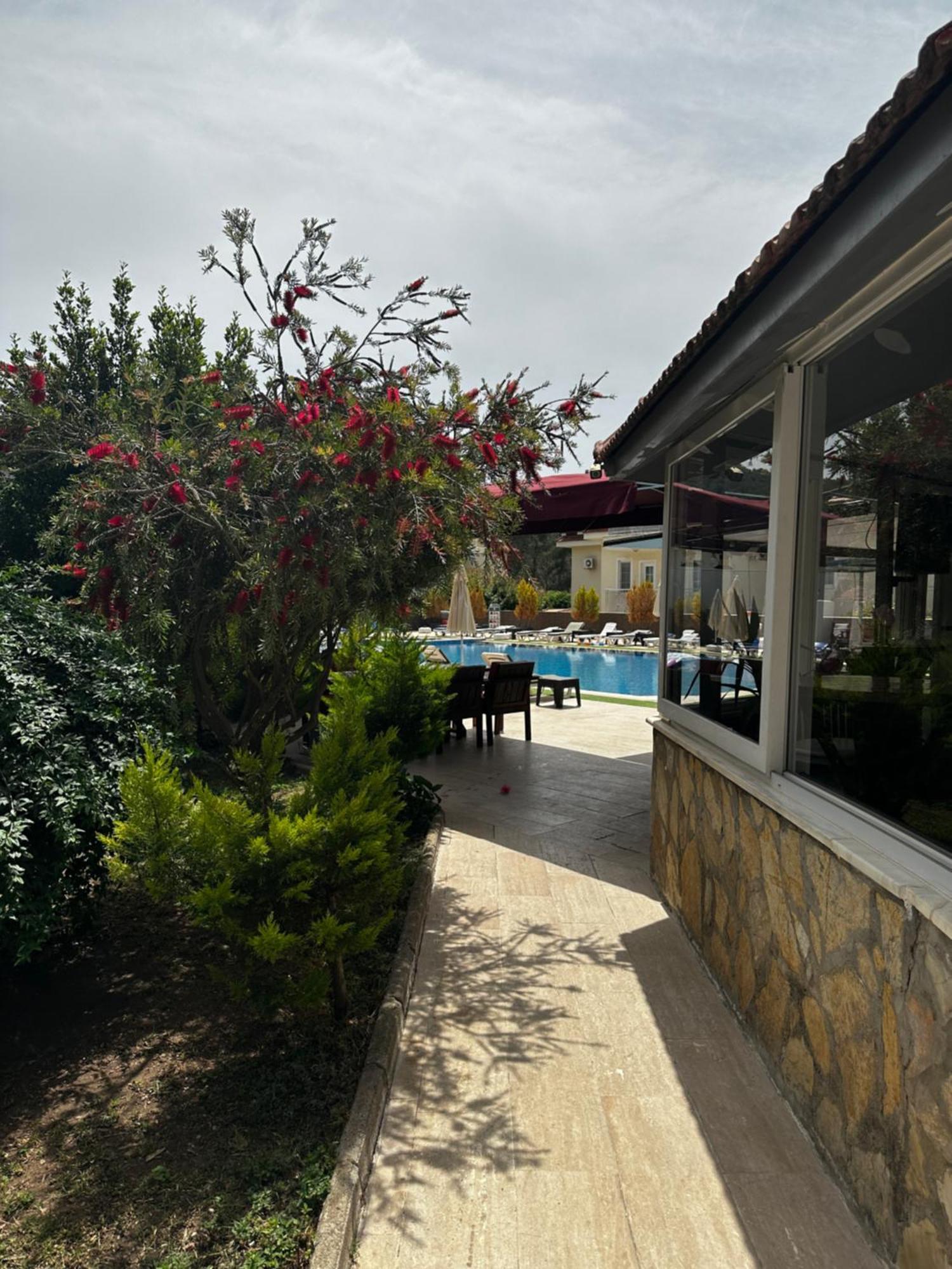 Carmina Hotel Ovacik  Exterior photo